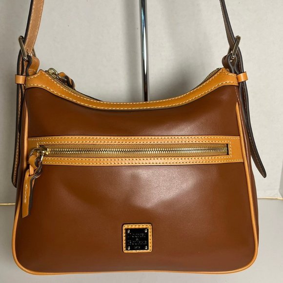 Dooney & Bourke Bags Dooney Bourke Piper Leather Crossbody Bag